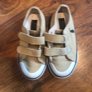 Toddler shoes